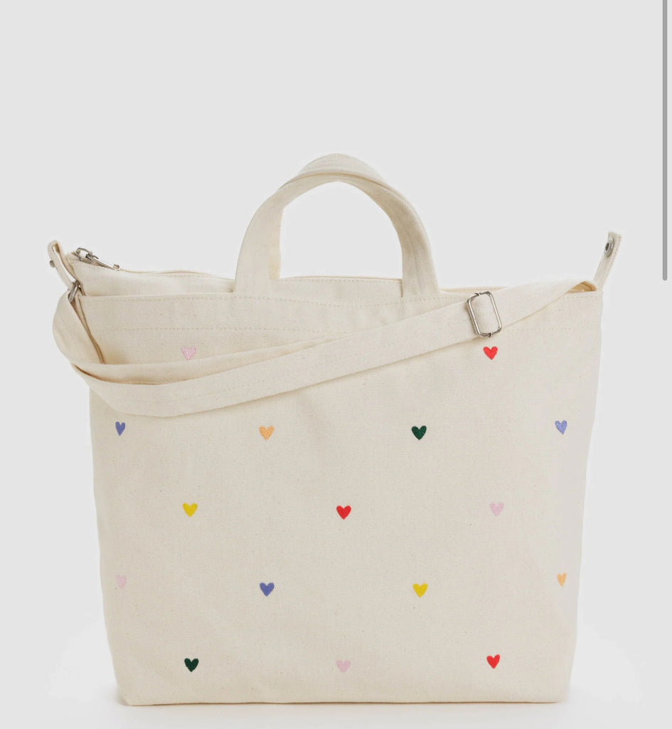 Baggu | horizontal zip duck bag | embroidered hearts