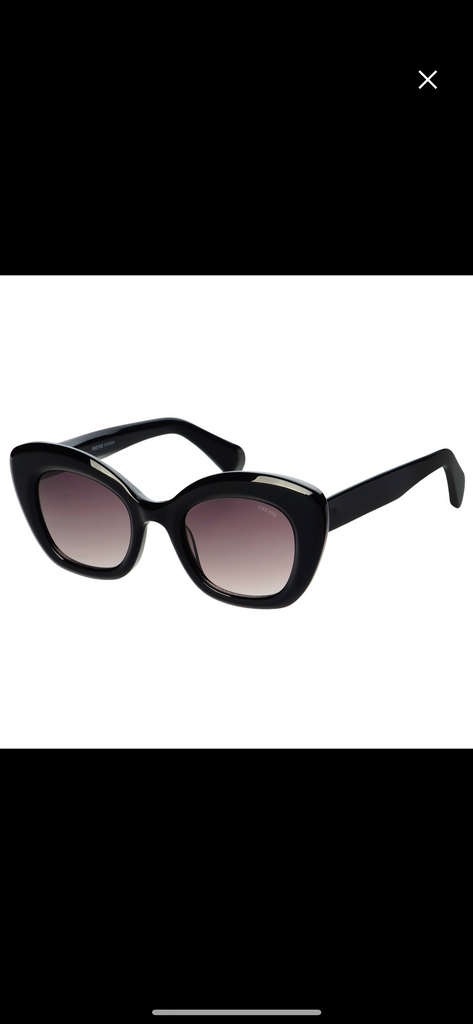 Freyrs Gia Acetate cat eye sunglasses