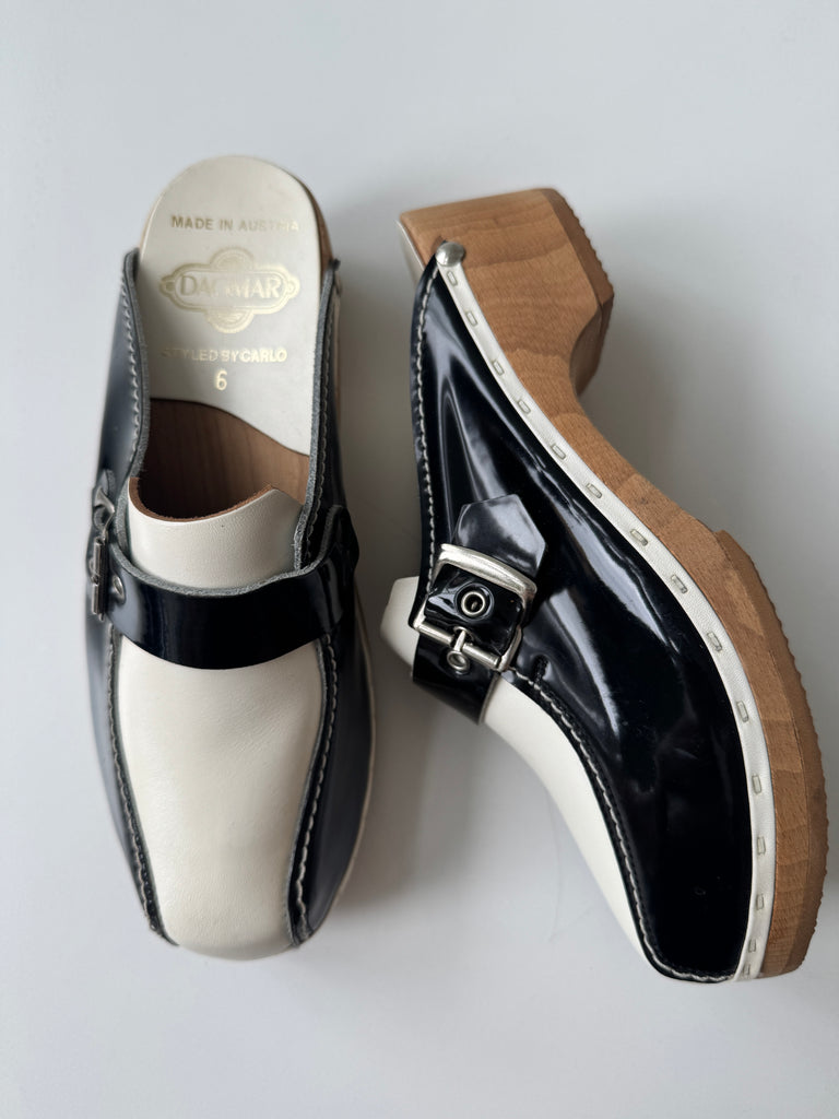 Vintage leather + patent leather clogs size 6
