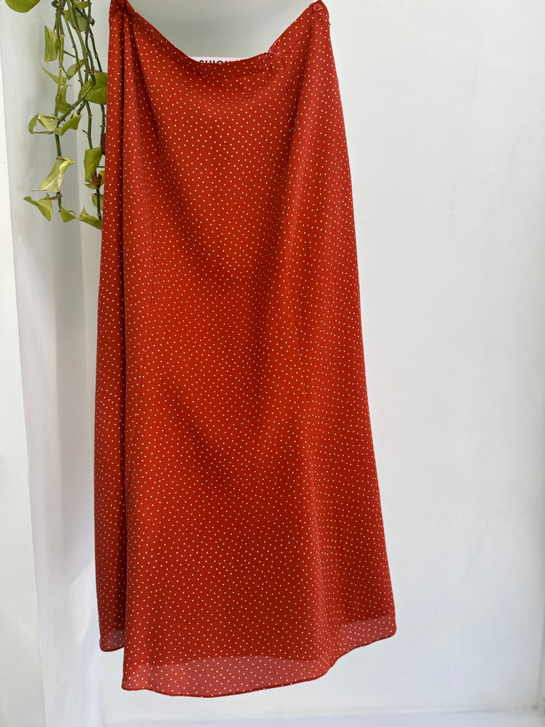 Silk micro polka skirt waist “30-32”