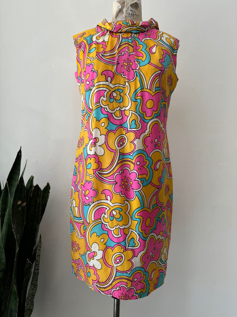 1960’s vintage bold print print dress