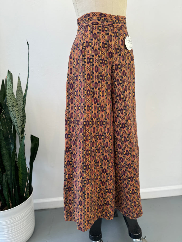 Vintage wide legged pants