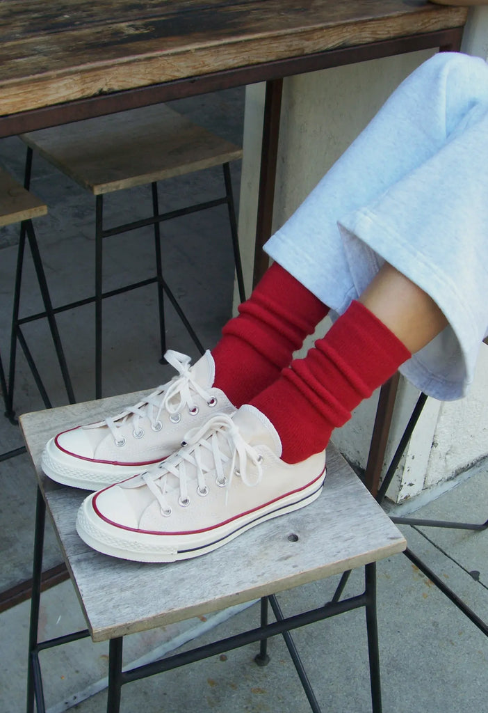 LE BON SHOPPE CAMPER SOCKS RED