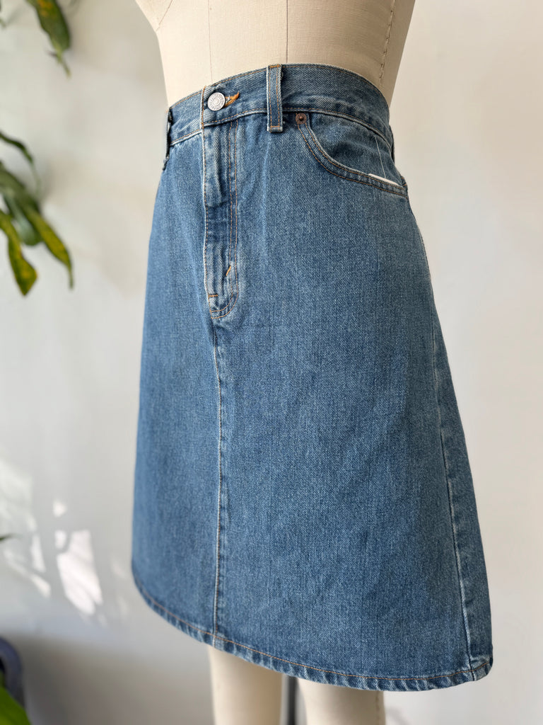 Made in the USA Levi’s denim skirt