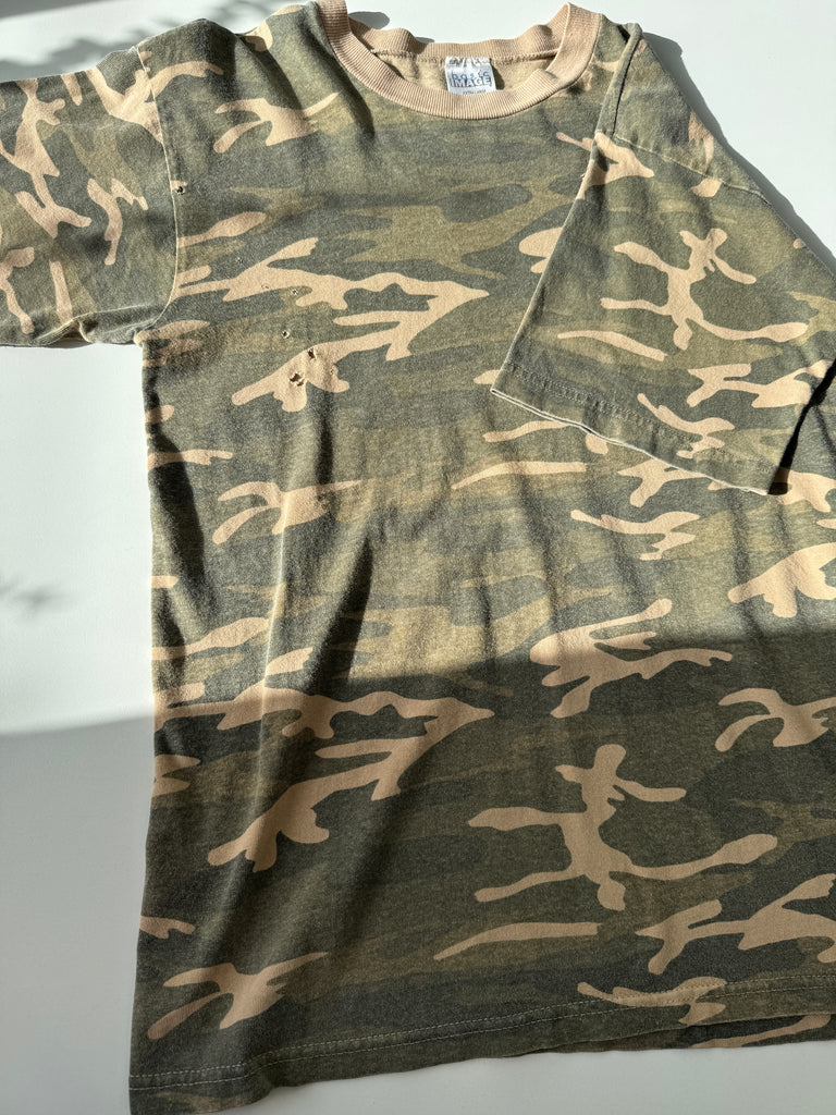 Vintage basic camo t shirt