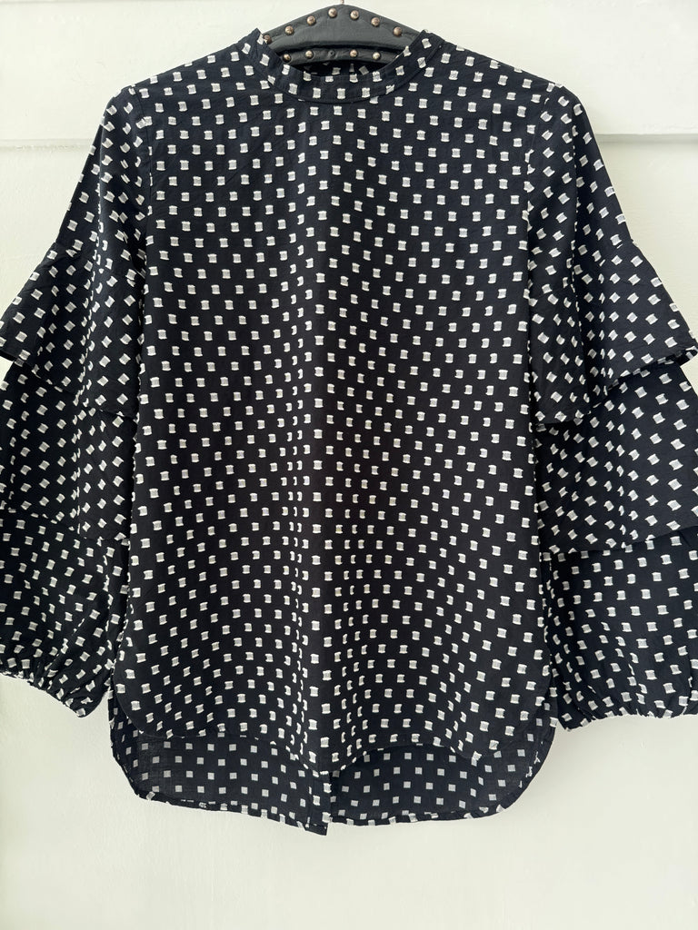 Ruffled sleeve top