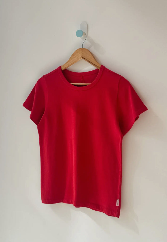 Le Bon Shoppe | go to tee | chilli