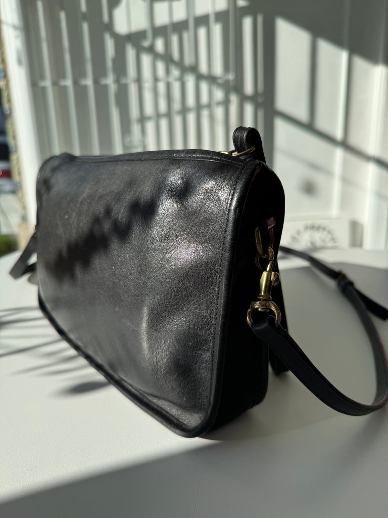 Vintage leather COACH purse