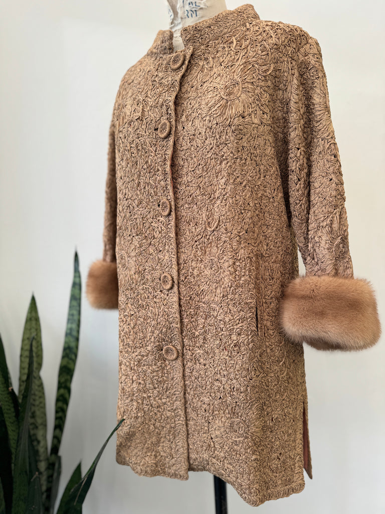 Vintage looped ribbon jacket with fur trim