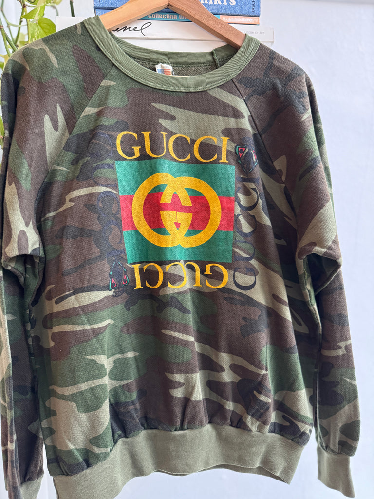 Faux vintage raglan sweatshirt