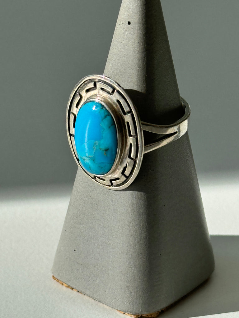 Turquoise and sterling silver shield ring size 8.5