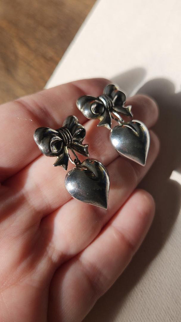 Vintage adorable sterling bow heart drop earrings