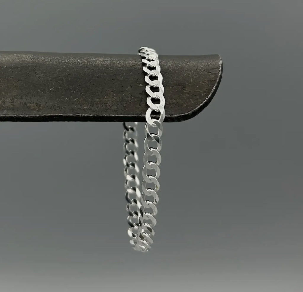5.33 Sterling Silver fiat curb bracelet