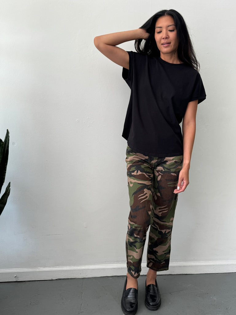 Vintage camo pants waist “26/27”