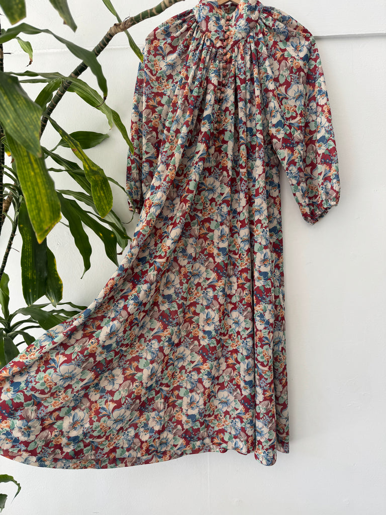 Stunning vintage dress