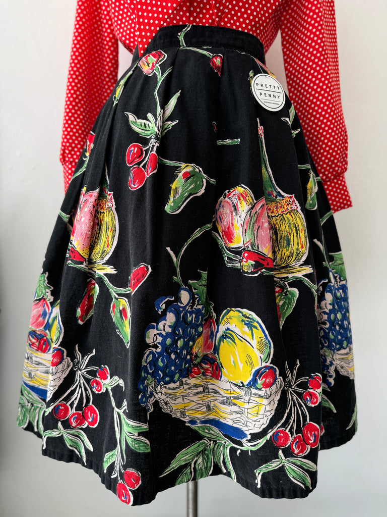 Vintage novelty print skirt waist 27|30”