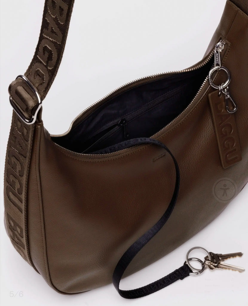 BAGGU | Medium Recycled Leather Crescent Bag | brown