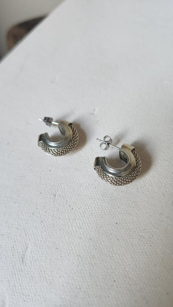 Vintage mesh sterling silver hoop earrings