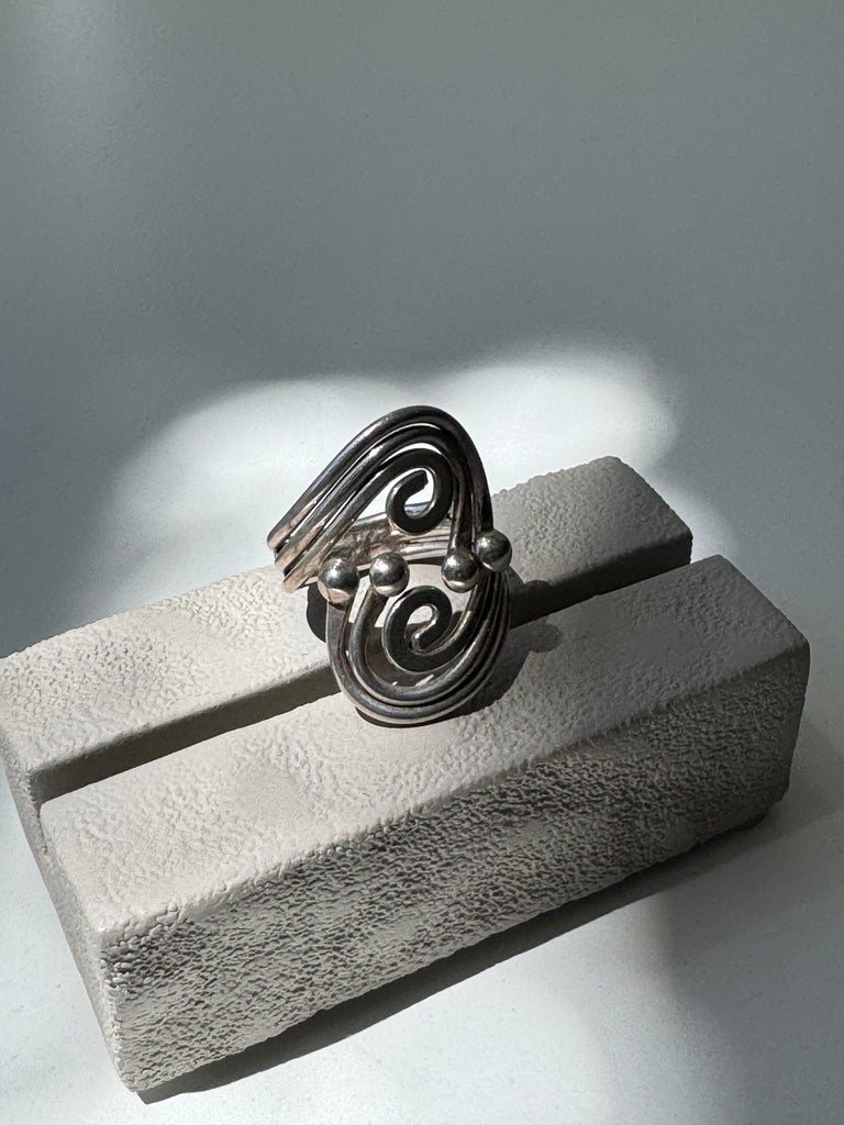 Spiral sterling silver ring