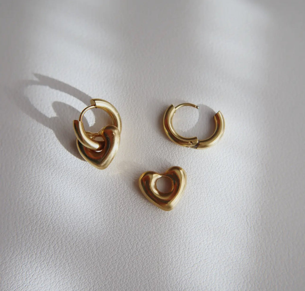 Puffy heart earrings