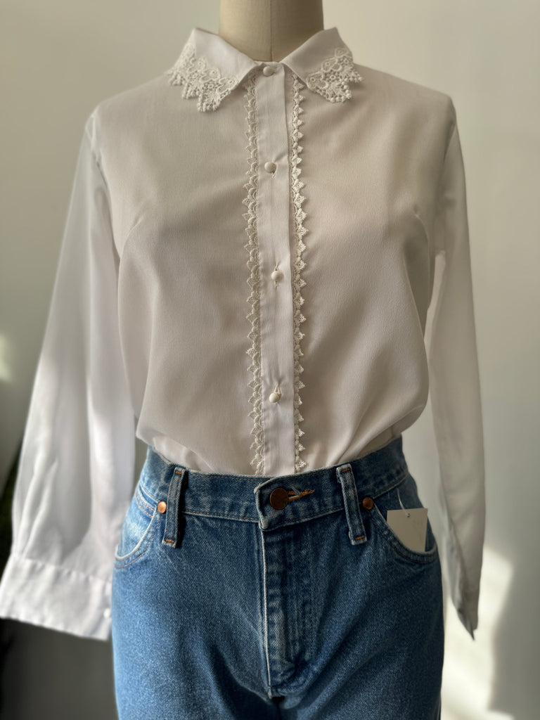 Vintage Top with lace trim