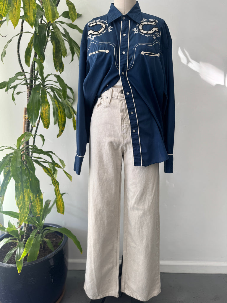 High waist “13” Levi’s jeans “26”