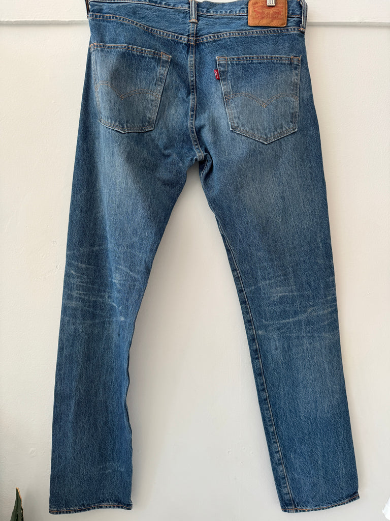 Levi’s button fly jeans waist “36”