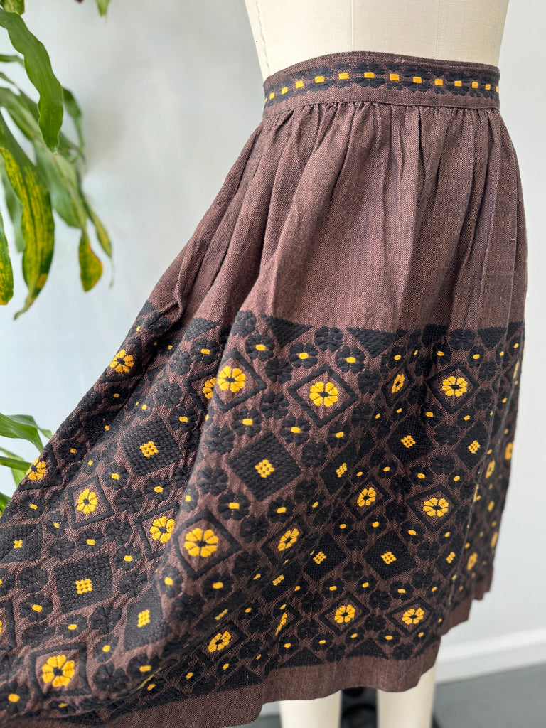 1950’s 100% cotton woven skirt