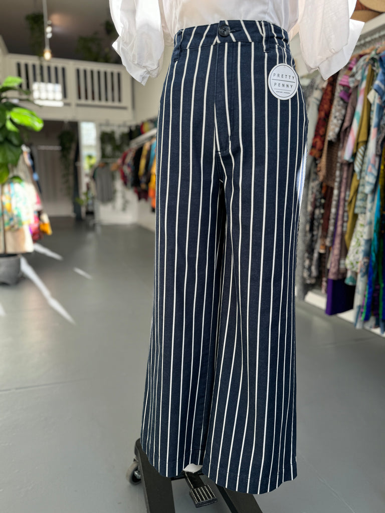 Navy And Cream striped Rollas Pants waist “32”