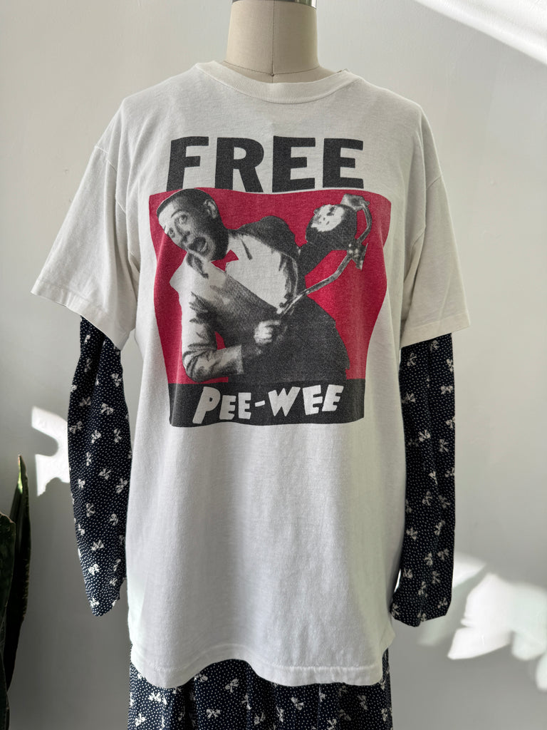 Vintage FREE PEE WEE T SHIRT