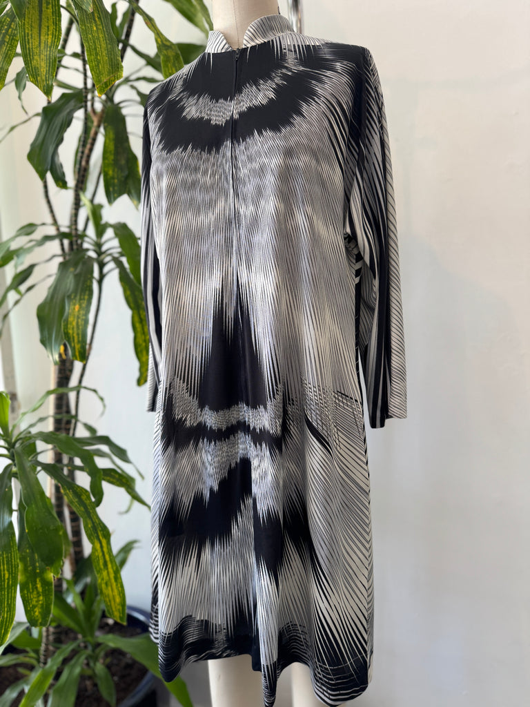 1970’s starburst dress
