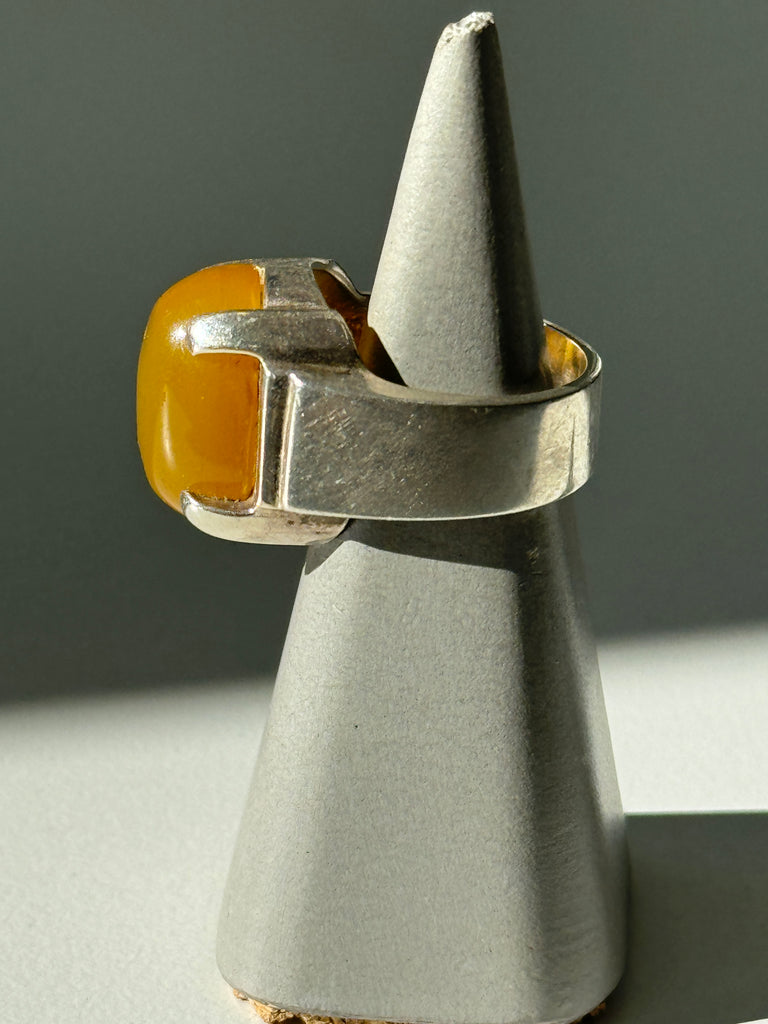 Natural yellow agate and sterling silver ring size 8.5