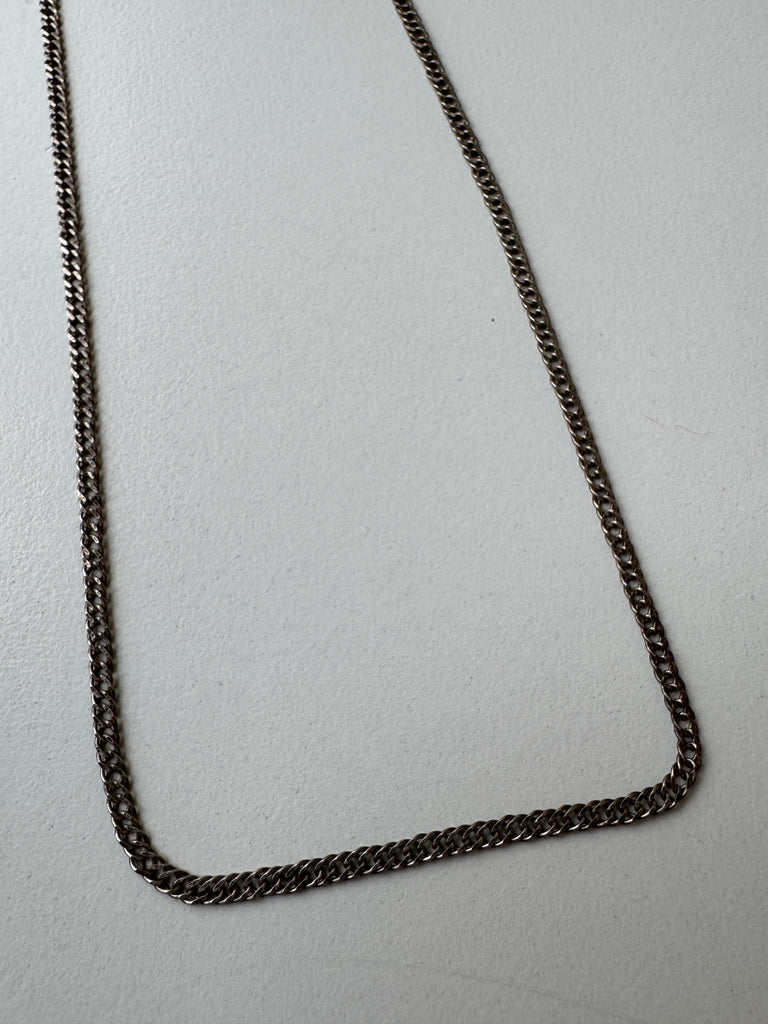 Vintage interlink chain