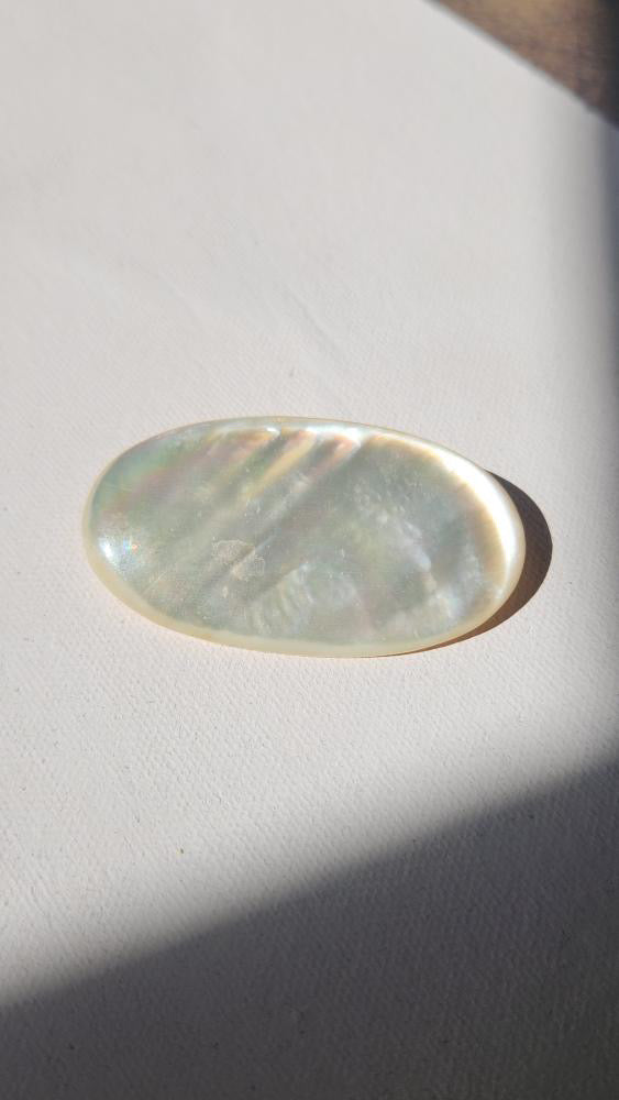 Vintage mother of pearl brooch