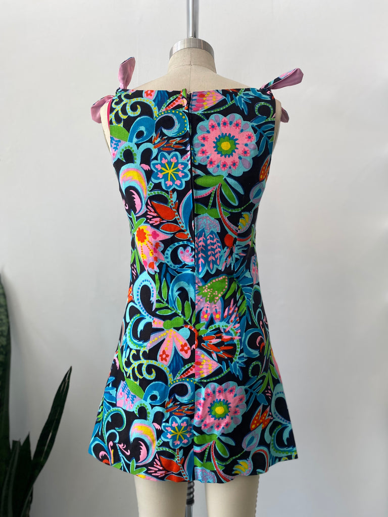 Vintage 1970’s printed mod Dress