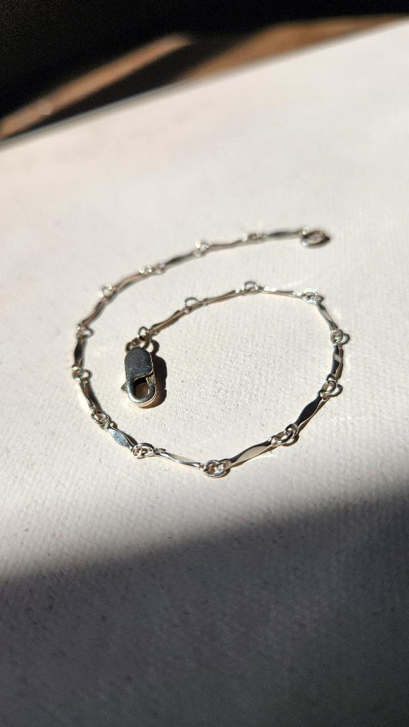 Vintage stick chain bracelet