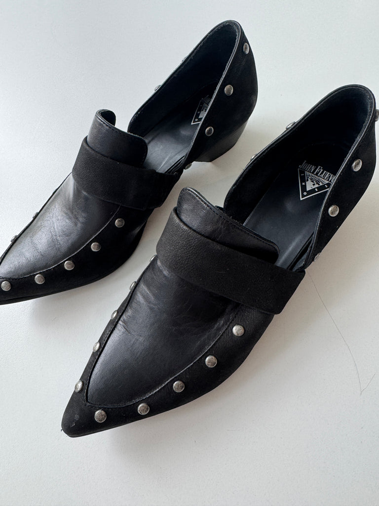 John FLUEVOG shoes size 8