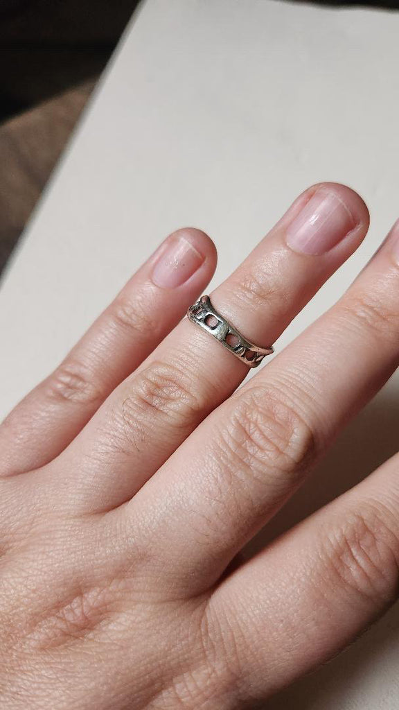 Vintage Sterling artisan skeletal brutalist ring size 5.25