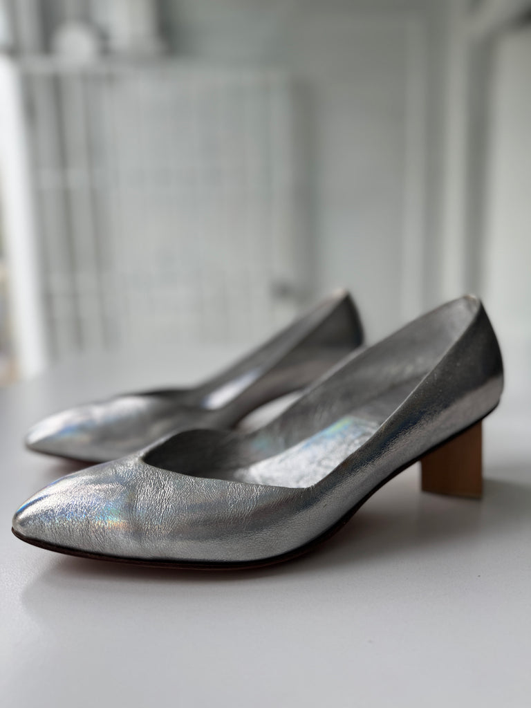 DOPP metallic shoes size 11