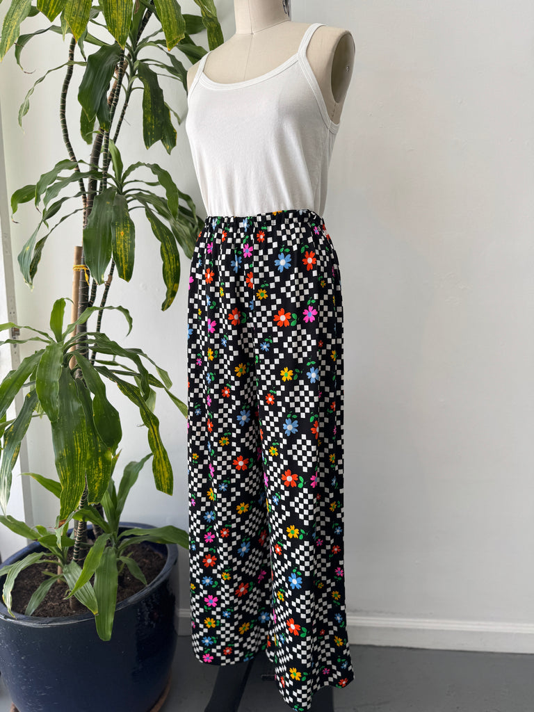 Vintage maximalist pants waist “26-50”