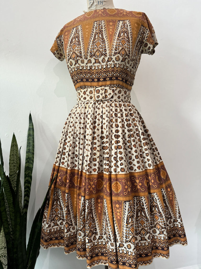 Vintage 1950's printed cotton dress