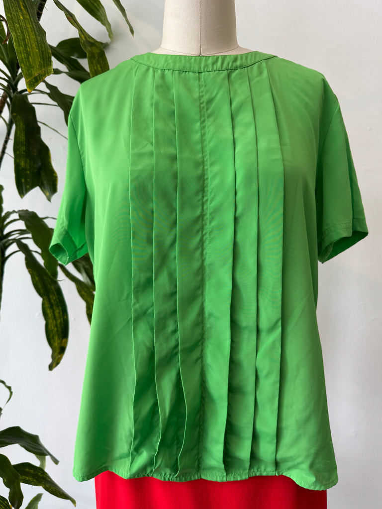 Vintage vibrant green top