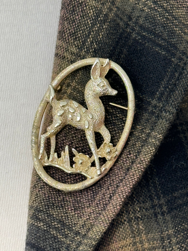 Vintage sarah Coventry deer pin