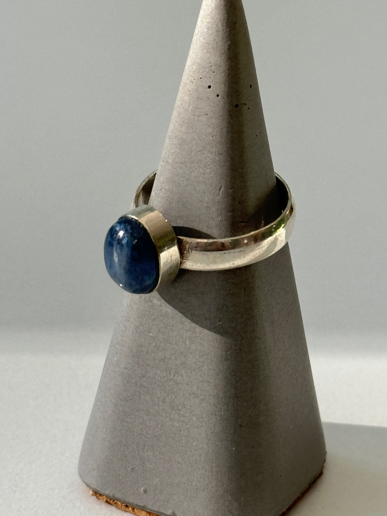 Blue Kyanite Stone and sterling silver ring size 8