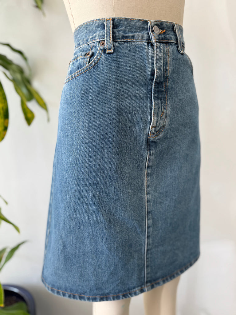 Made in the USA Levi’s denim skirt