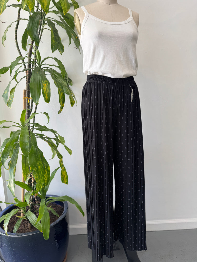 Vintage polka dot plated pants waist “26-36”