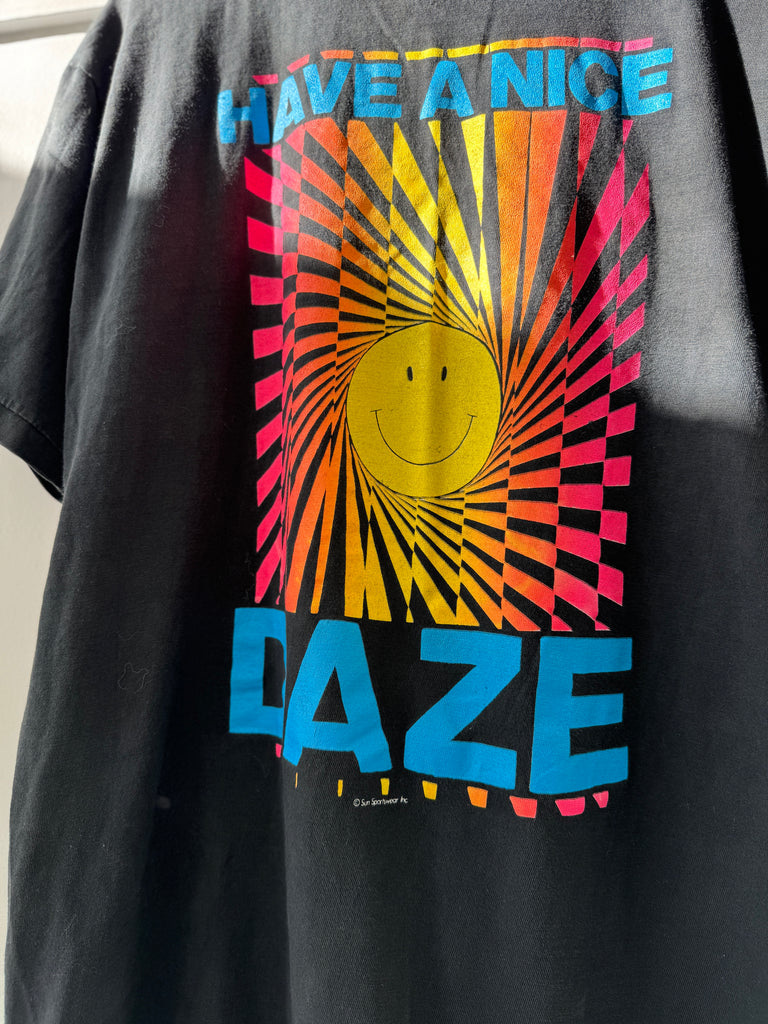 Vintage have a nice daze t shirt