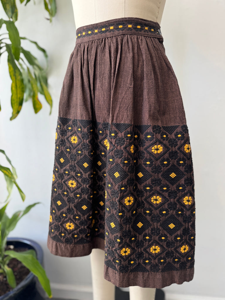 1950’s 100% cotton woven skirt