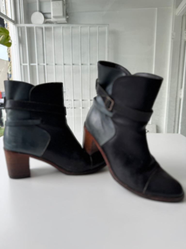 Samantha Pleet Wolverine leather boots 9.5