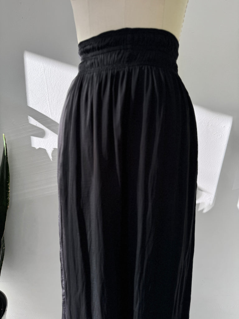 Flowing high waist pants